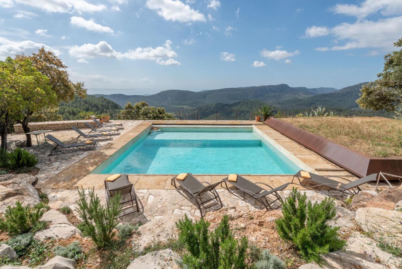 The Rock Villa